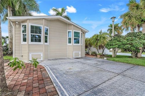 1015 Diamond Lake Cir, NAPLES, FL, 34114-9212 | Card Image
