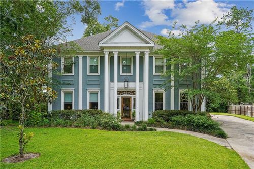 304 Vine Ct, Mandeville, LA, 70448-7019 | Card Image