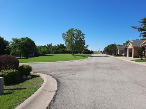 301-1301 Dicey Rd, Weatherford, TX, 76085-3516 | Card Image