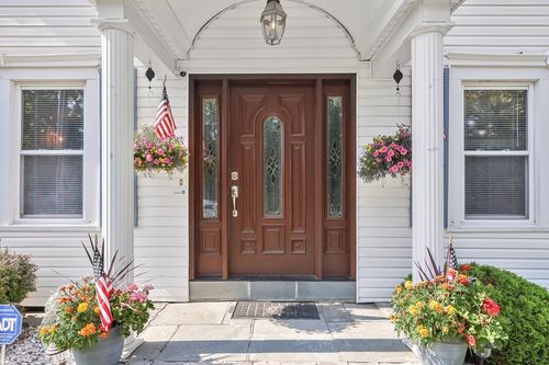 610 Alden St, Springfield, MA, 01109-2614 | Card Image