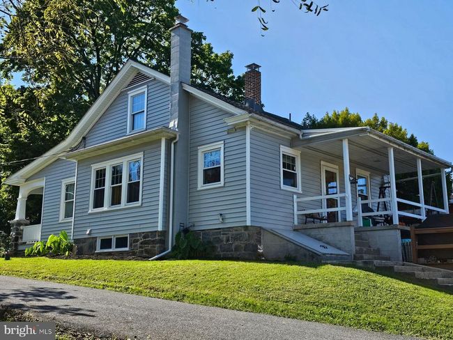 3199 Main St, House other with 4 bedrooms, 1 bathrooms and null parking in CONESTOGA PA | Image 6