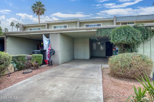 1907 W Belmont Ave, Phoenix, AZ, 85021-6960 | Card Image