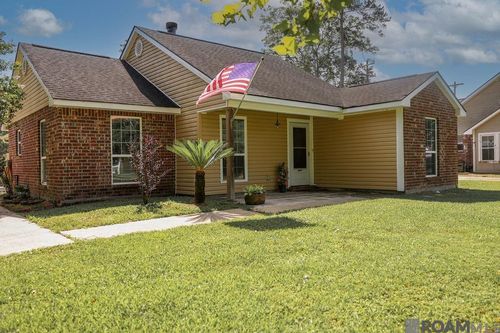 7445 Linda Lee Dr, Denham Springs, LA, 70706-1970 | Card Image