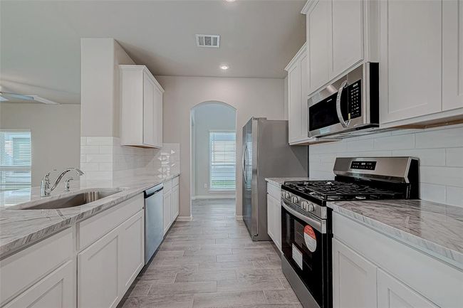 27083 Badger Way, House other with 4 bedrooms, 4 bathrooms and null parking in Magnolia TX | Image 14