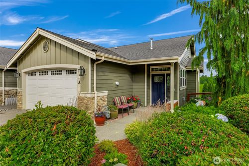 a-2515 River Vista Ct, Mount Vernon, WA, 98273-9462 | Card Image