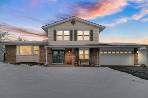 960 Norman Dr, Hoffman Estates, IL, 60192-1859 | Card Image