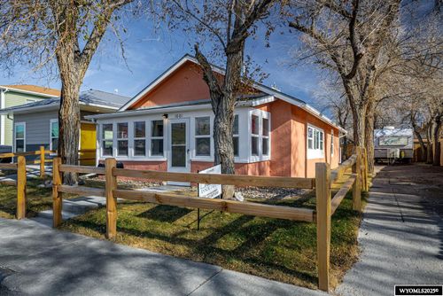 1001 Saint John St, Casper, WY, 82601-1225 | Card Image