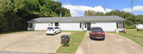 404 E Johnson St, Newbern, TN, 38059-1366 | Card Image
