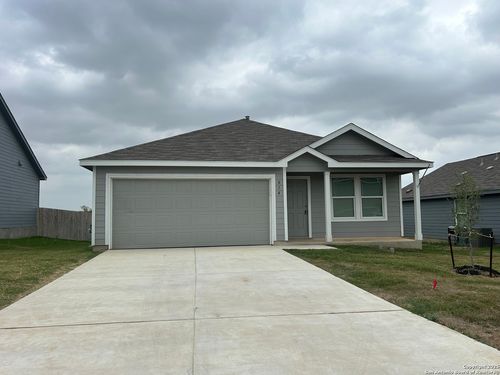 614 Agave Cir, Jourdanton, TX, 78026-2268 | Card Image
