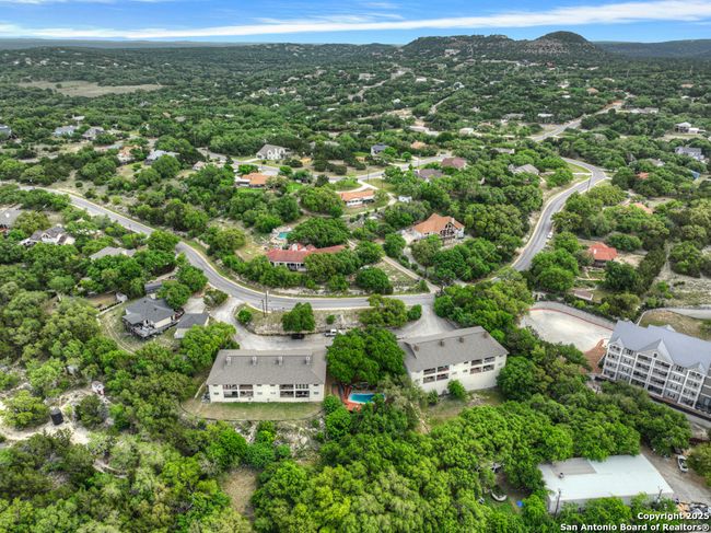 APT-6 - 1256 Cougar Dr, Condo with 2 bedrooms, 2 bathrooms and null parking in Canyon Lake TX | Image 6