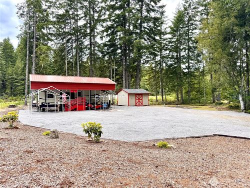 520 N Fairway Dr W, Hoodsport, WA, 98548-9636 | Card Image