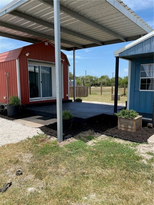 137 Fm 1360, Woodsboro, TX, 78393-3605 | Card Image