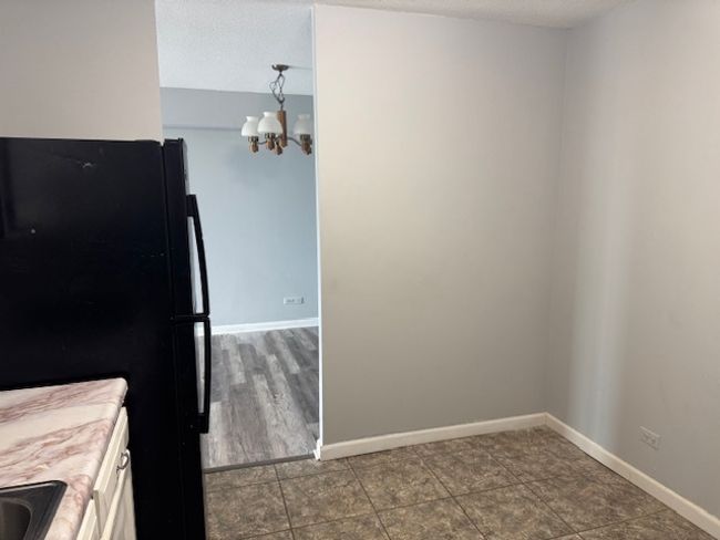 APT-4C - 2211 S Highland Ave, Condo with 2 bedrooms, 2 bathrooms and 2 parking in Lombard IL | Image 21