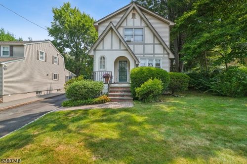 294 Livingston Ave, New Providence, NJ, 07974-2307 | Card Image
