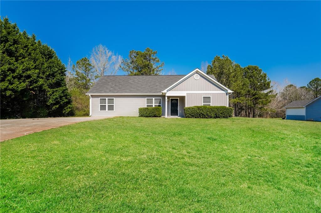Whitehead Dr, Covington, GA 30016