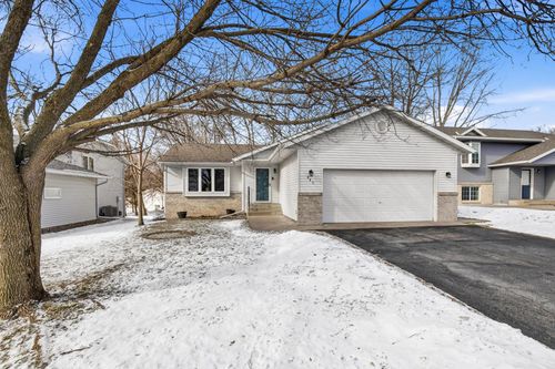 445 13th Ave S, Sauk Rapids, MN, 56379-1364 | Card Image