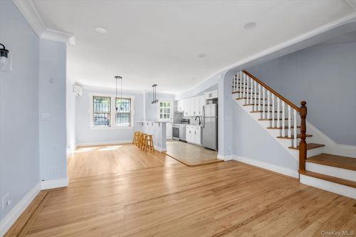 3139 56th St, Woodside, NY, 11377-1519 | Card Image