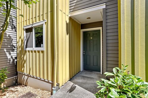 1544 Cherrylane Ave S, Seattle, WA, 98144-3515 | Card Image