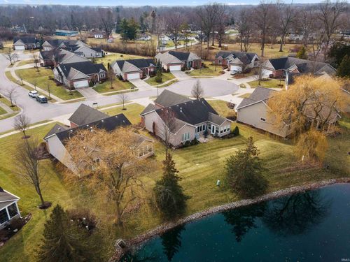 4021 Foxknoll Cv, Fort Wayne, IN, 46835-3481 | Card Image