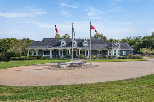 9280 Meadow Creek Ln, Chappell Hill, TX, 77426-5486 | Card Image