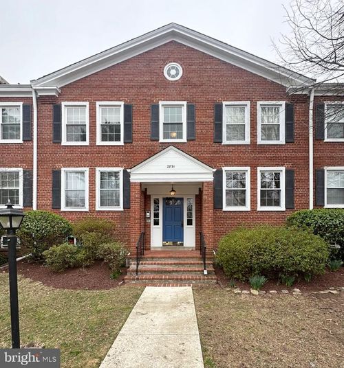a2-2891 S Abingdon St, ARLINGTON, VA, 22206-1329 | Card Image