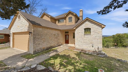322 Kings Crown, Canyon Lake, TX, 78133-4807 | Card Image