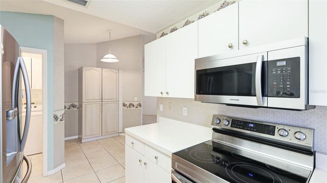 2314 50 Th Dr E, House other with 3 bedrooms, 2 bathrooms and null parking in Bradenton FL | Image 15