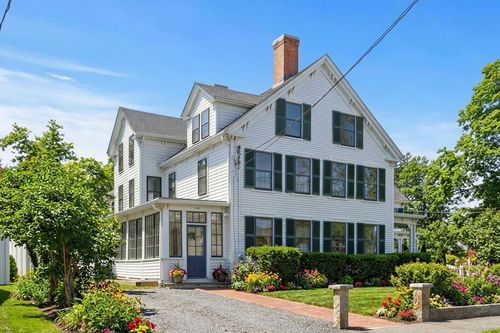 150 Main St, Sandwich, MA, 02563-2232 | Card Image