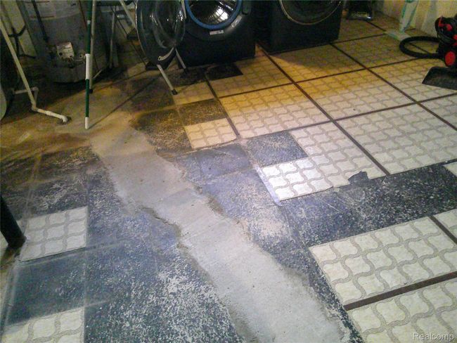 Drain Issue repaired years ago.JPG | Image 30