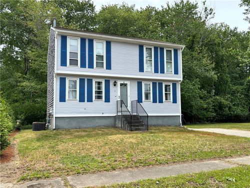4 Wicks Ct, Warwick, RI, 02886-3409 | Card Image