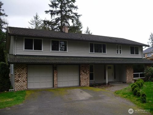 23525 Se 32nd Way, Sammamish, WA, 98029-6336 | Card Image