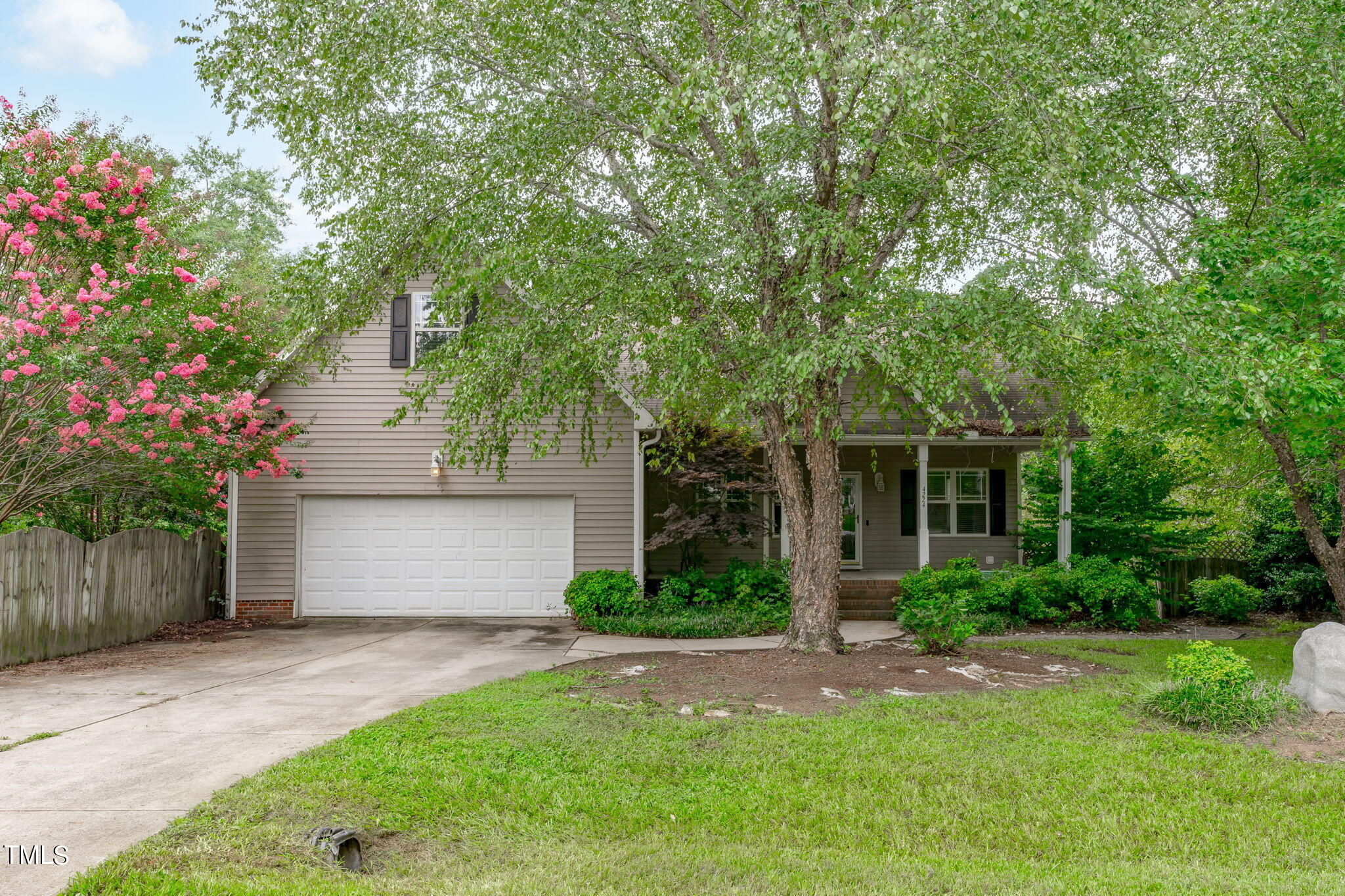 Olive Hill Dr, Holly Springs, NC 27540