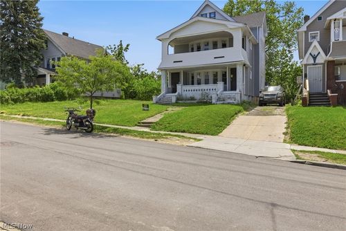 down-1842 Colonnade Rd, Cleveland, OH, 44112-1504 | Card Image
