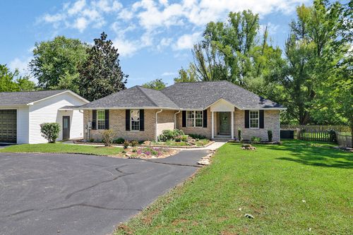 4028 Lone Wolf Cir, Crossville, TN, 38572 | Card Image