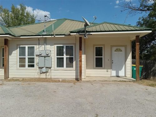 b-605 M L K Dr, Elgin, TX, 78621-3430 | Card Image