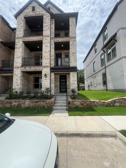 8119 Challenger Ln, Frisco, TX, 75034-8003 | Card Image
