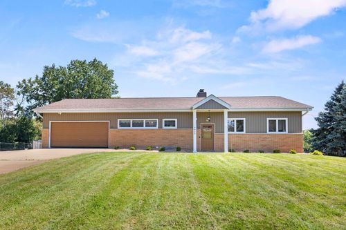 4820 Yorktown Ln N, Plymouth, MN, 55442-2210 | Card Image