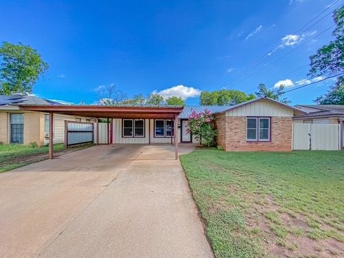 3212 Sandefer St, Abilene, TX, 79603-2123 | Card Image