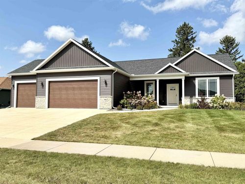 906 Duke Street, BROWNSVILLE, WI, 53006 | Card Image
