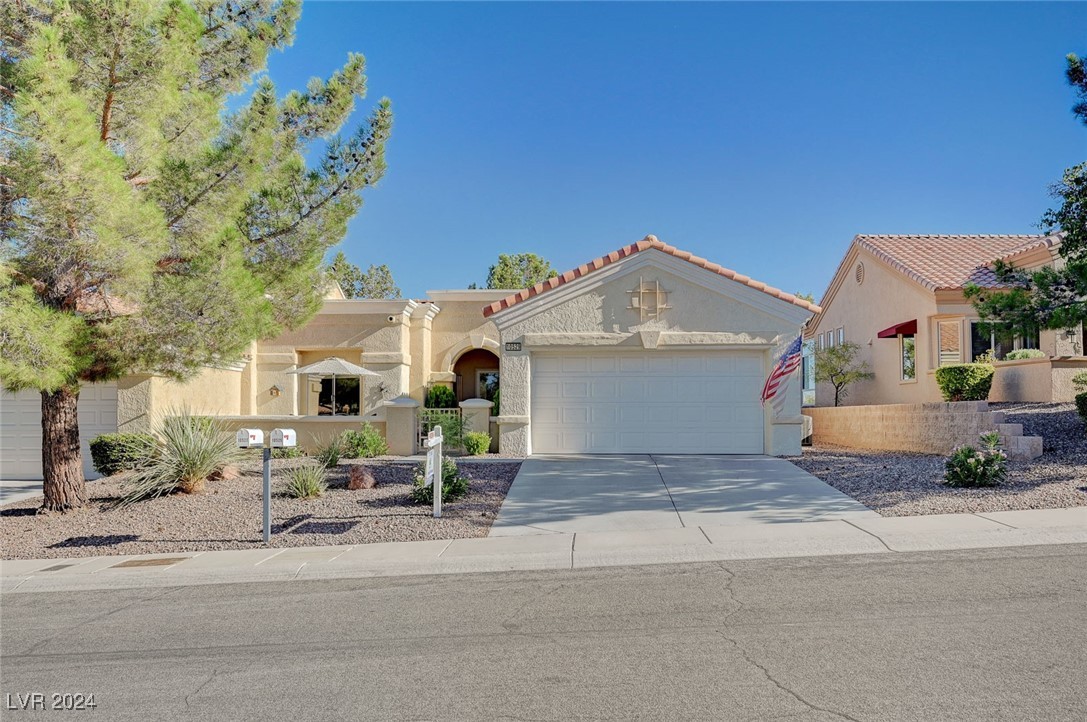 Mission Lakes Ave, Las Vegas, NV 89134