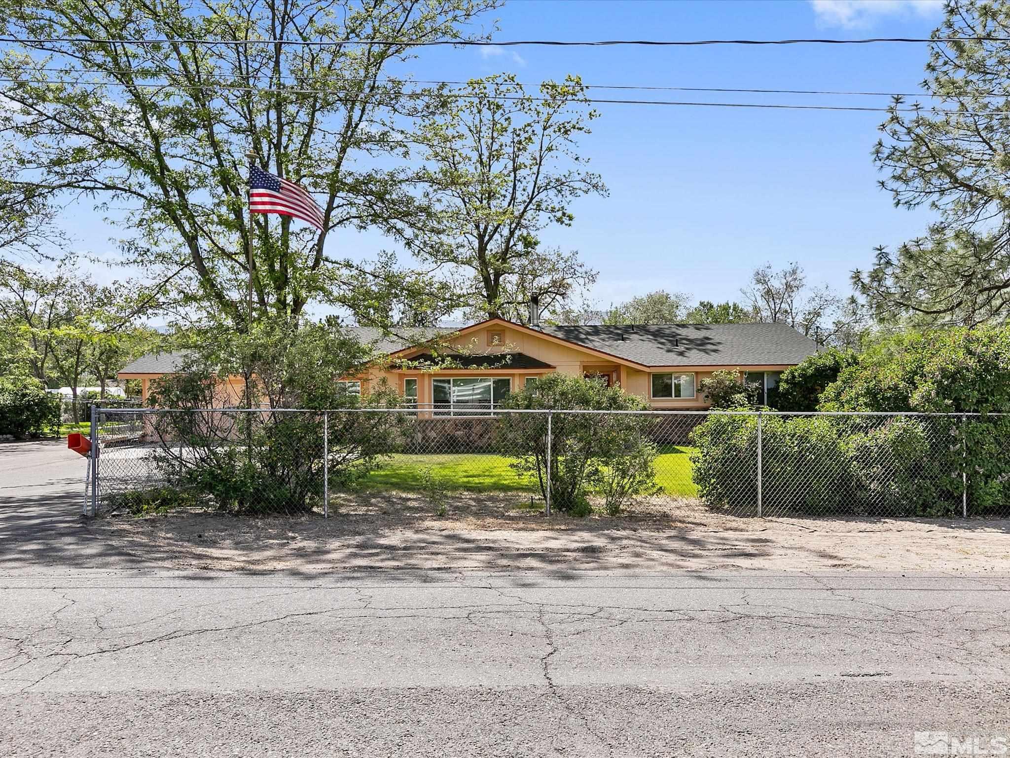 Stewart Ave, Minden, NV 89423