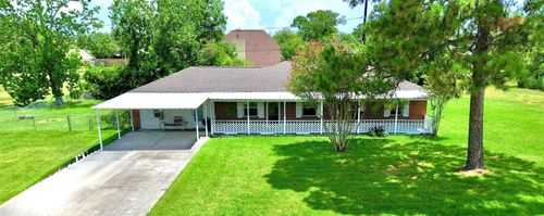615 S Nugent St, La Porte, TX, 77571-5647 | Card Image