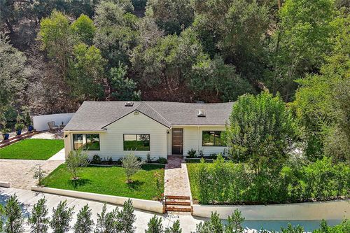 3969 Alta Mesa Dr, Studio City, CA, 91604-4010 | Card Image