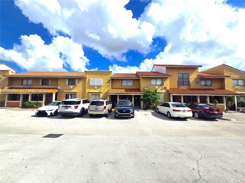 apt-203-2775 W 61st St, Hialeah, FL, 33016-5949 | Card Image