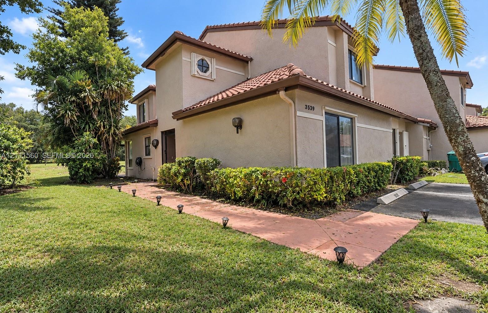 Residential Lease in Lauderhill
