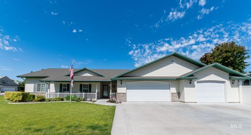 1143 Eastridge Way, Twin Falls, ID, 83301-8256 | Card Image