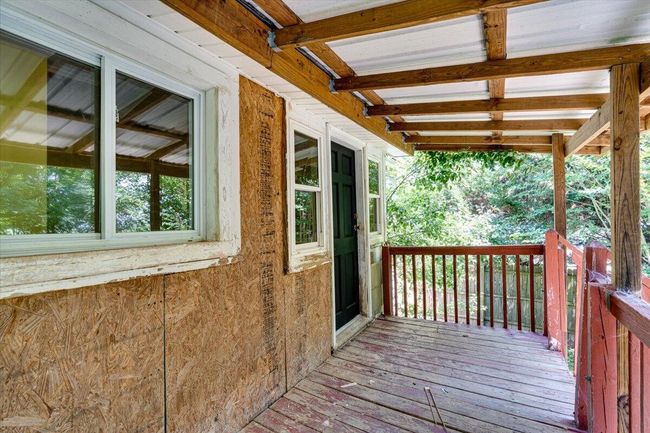 102 W 8 Th St, House other with 2 bedrooms, 1 bathrooms and null parking in Chickamauga GA | Image 16