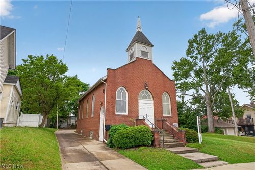 119 Chestnut St, Wadsworth, OH, 44281-1712 | Card Image