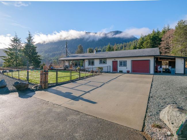 100 Dyer Dr, House other with 3 bedrooms, 3 bathrooms and 1 parking in Sayward BC | Image 16