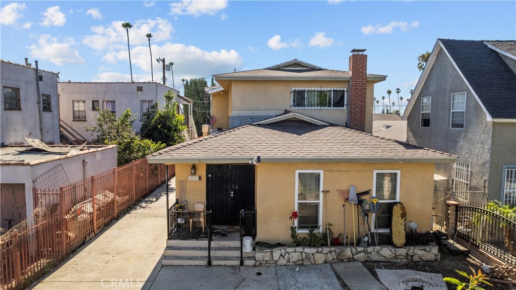 Residential Income in Los Angeles 4